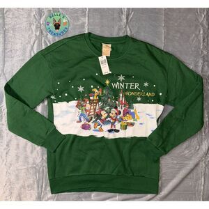 Disney Walt Disney World Winter Wonderland Group Portrait Crewneck Boxlunch‎ XS